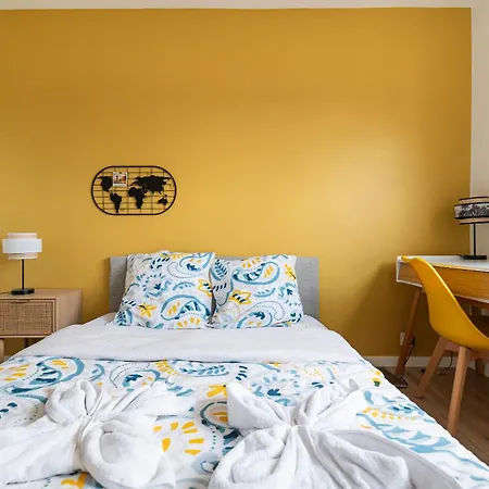 Ps4 Pour Longs Sejours - Parking Gratuit, Wifi Fibre, Calme - Parfait Familles & Groupes Angers