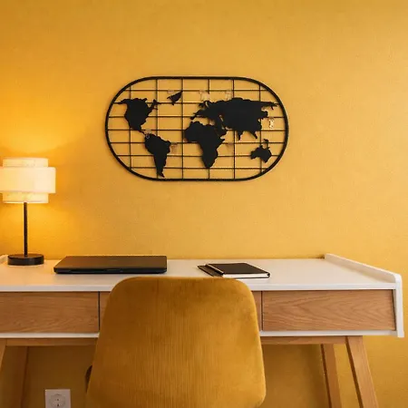 Apartment Super 10 - Grand 10 Personnes, 5 Chambres, Parking, Wifi Fibre *