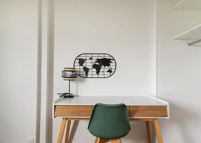 Ps4 Pour Longs Sejours - Parking Gratuit, Wifi Fibre, Calme - Parfait Familles & Groupes Apartament