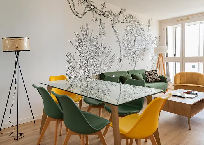 Apartament Ps4 Pour Longs Sejours - Parking Gratuit, Wifi Fibre, Calme - Parfait Familles & Groupes