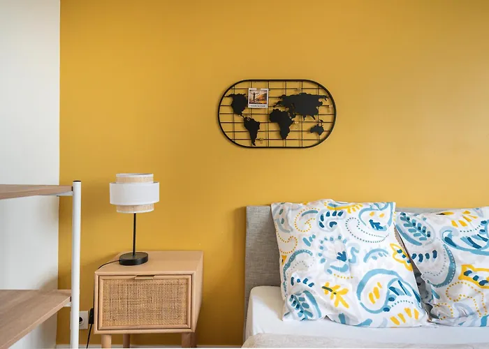 Ps4 Pour Longs Sejours - Parking Gratuit, Wifi Fibre, Calme - Parfait Familles & Groupes Apartament