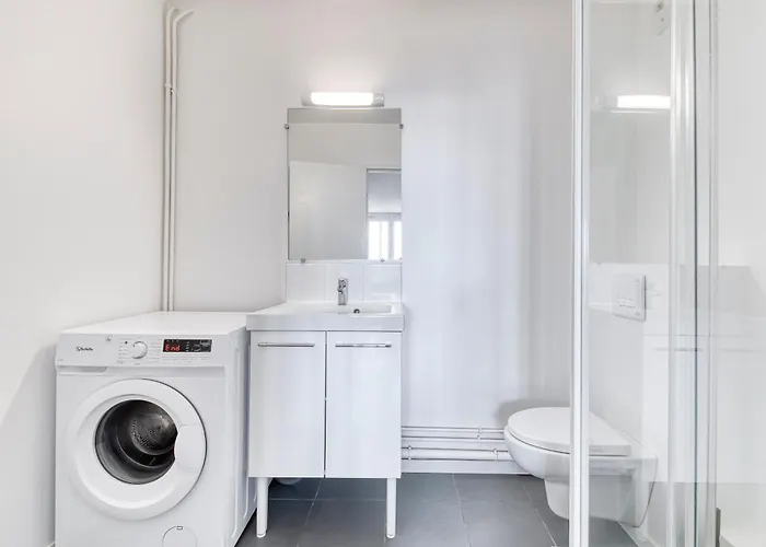 Διαμέρισμα Super 10 - Grand 10 Personnes, 5 Chambres, Parking, Wifi Fibre